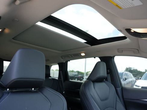 Used 2026 INFINITI QX60 Luxe w/ Cargo Package FWD image 23