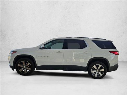 Used 2019 Chevrolet Traverse LT w/ LT Premium Package FWD image 6