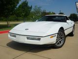 Used 1989 Chevrolet Corvette Convertible image 2