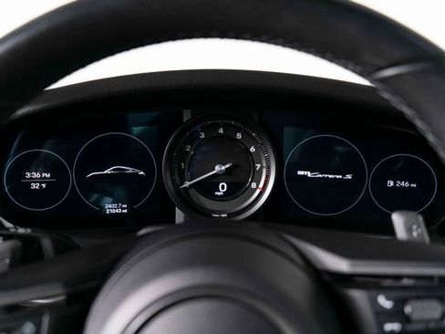 Used 2020 Porsche 911 Carrera S image 18