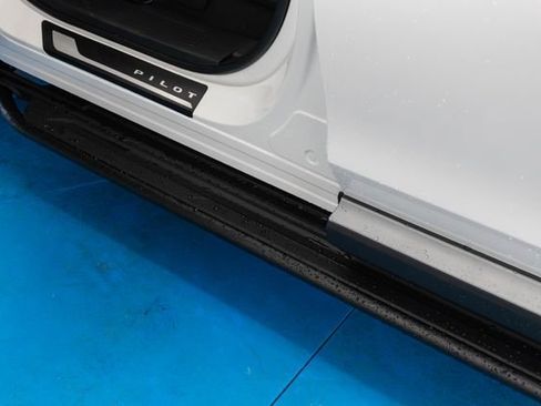New 2026 Honda Pilot Elite image 6