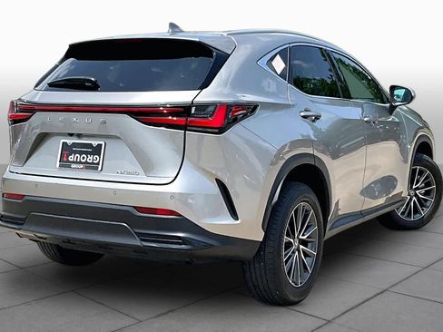 Used 2025 Lexus NX 250 FWD w/ Accessory Package (Z1) image 11