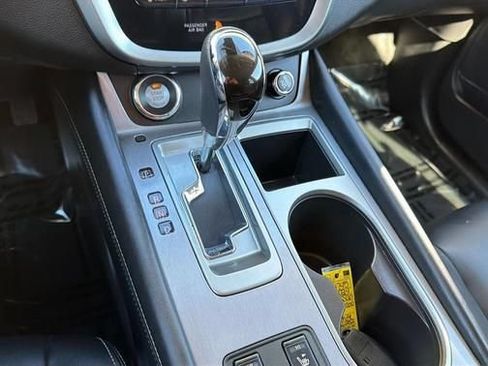 Used 2024 Nissan Murano SV w/ SV Midnight Edition Package AWD/4WD image 16