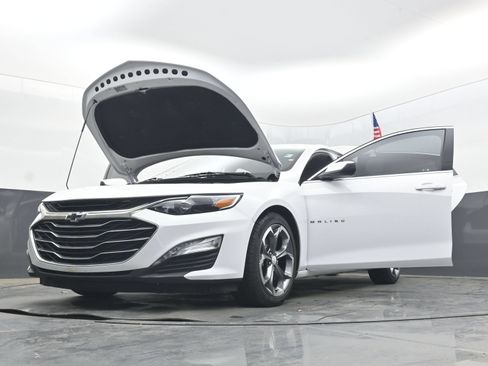 Used 2023 Chevrolet Malibu LT FWD image 41