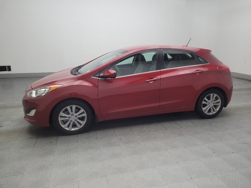 Used 2015 Hyundai Elantra GT FWD image 2