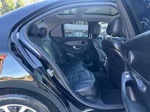 Used 2016 Mercedes-Benz C 300 4MATIC Sedan w/ Premium 1 Package image 7