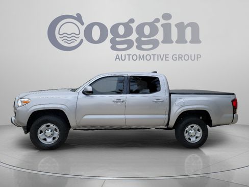 Used 2021 Toyota Tacoma SR w/ SR Convenience Package RWD image 2