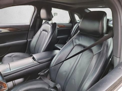 Used 2018 Lincoln MKZ Reserve w/ Luxury Package FWD image 10