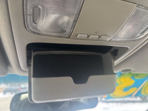 Used 2003 Toyota Camry LE image 18