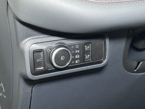 New 2026 Ford Explorer Active image 21