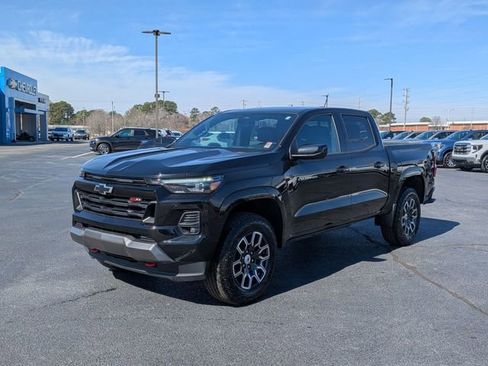 Used 2023 Chevrolet Colorado Z71 w/ Advanced Trailering Package image 7