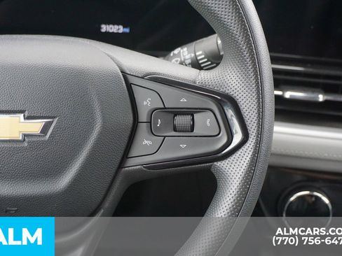 Used 2025 Chevrolet TrailBlazer LT FWD image 33