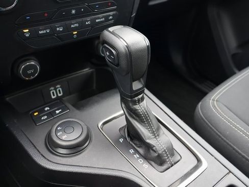 Used 2020 Ford Ranger XLT image 20
