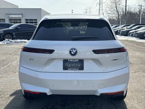 New 2026 BMW iX xDrive60 w/ Premium Package AWD/4WD image 6