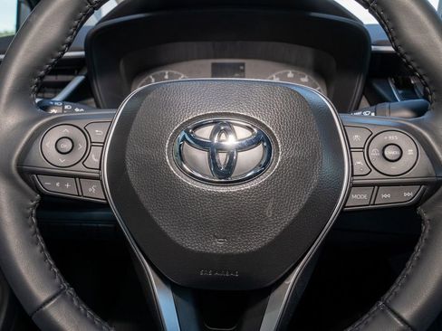 Certified 2025 Toyota Corolla SE image 16