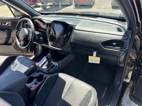 Certified 2025 Subaru Forester Touring w/ Protection Package AWD/4WD image 22