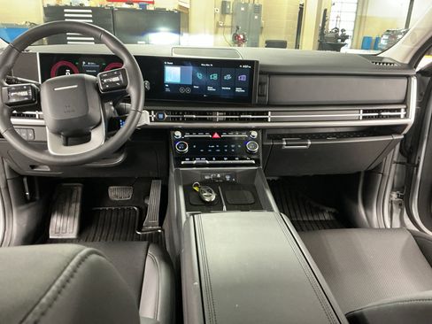 Certified 2026 Hyundai Palisade XRT Pro AWD/4WD image 23