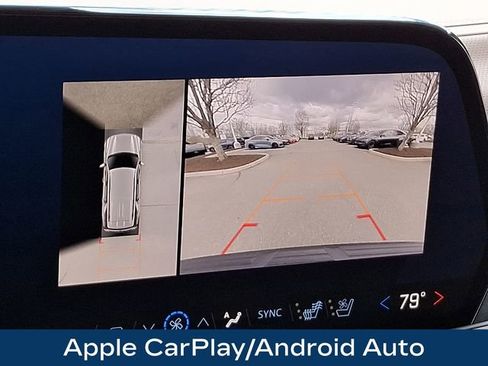 Used 2025 Chevrolet Tahoe High Country image 13