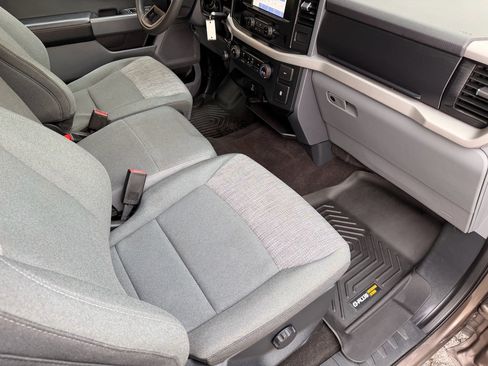 Used 2023 Ford F150 XLT image 24