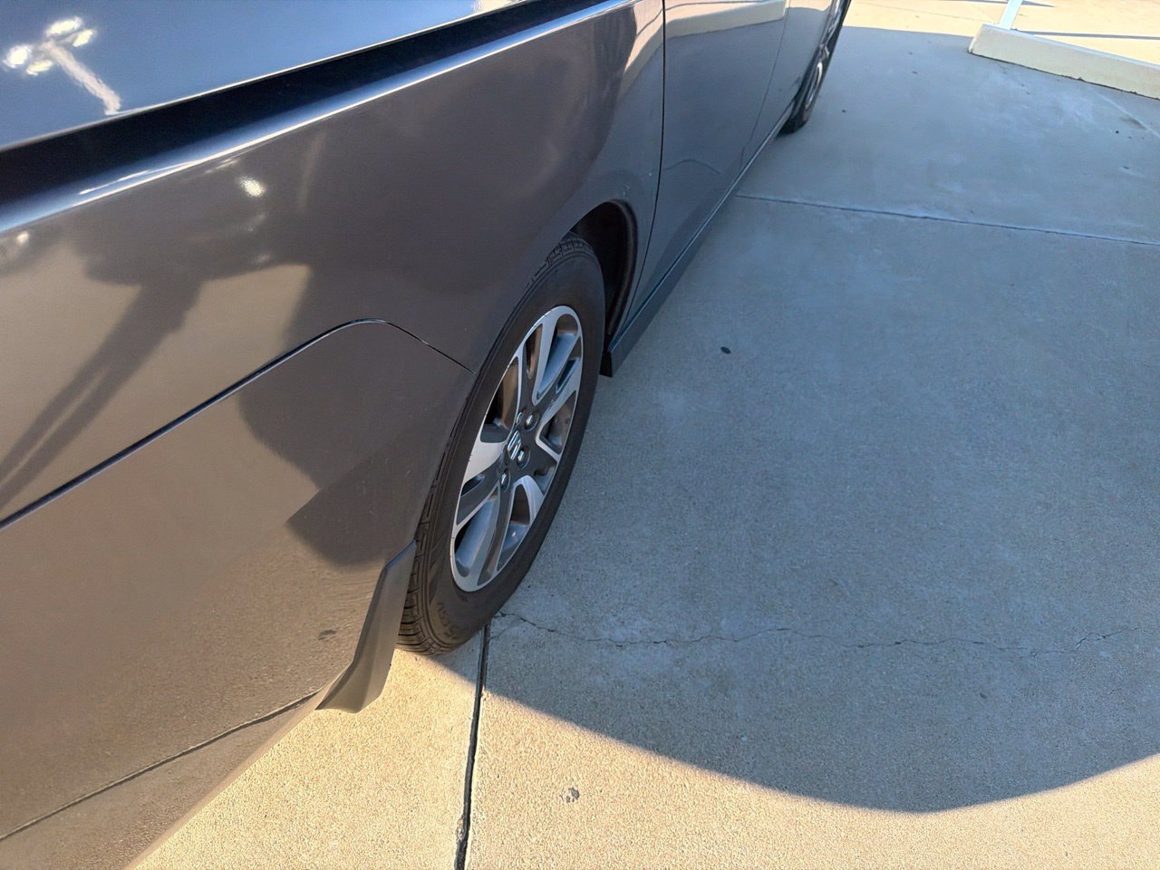 Used 2016 Honda Odyssey Touring Elite image 14