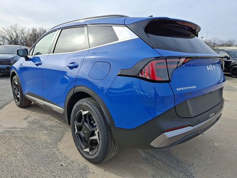 New 2026 Kia Sportage EX w/ EX Panorama Roof Package image 4
