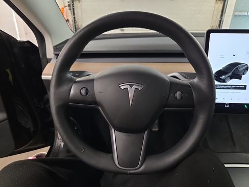 Used 2021 Tesla Model 3 Long Range AWD/4WD image 11