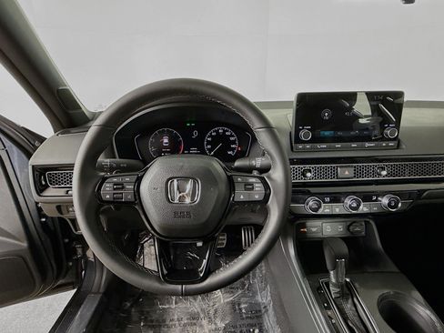 Certified 2025 Honda Civic Sport image 11