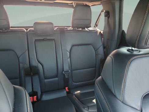 Used 2022 Ford Bronco Badlands AWD/4WD image 10