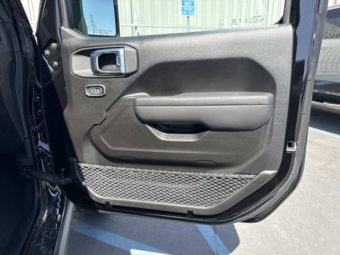 New 2026 Jeep Gladiator Rubicon w/ Steel Power Dome Hood Package image 32