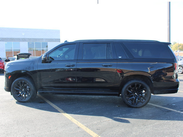 Used 2021 Cadillac Escalade ESV Sport Platinum w/ LPO, ONYX Package AWD/4WD image 6