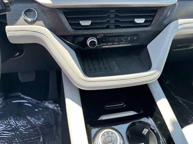 Used 2025 Ford Explorer Platinum w/ Ultimate Package AWD/4WD image 26