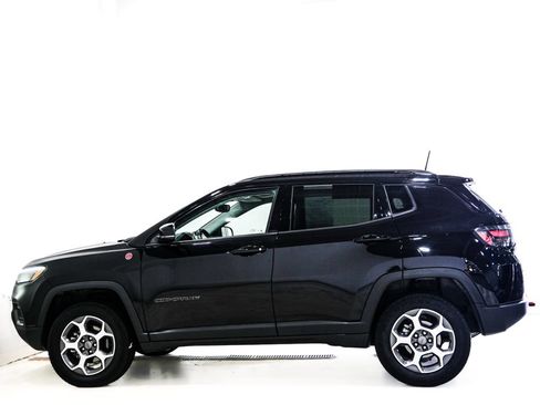 Used 2022 Jeep Compass Trailhawk w/ Trailhawk Elite Group AWD/4WD image 6