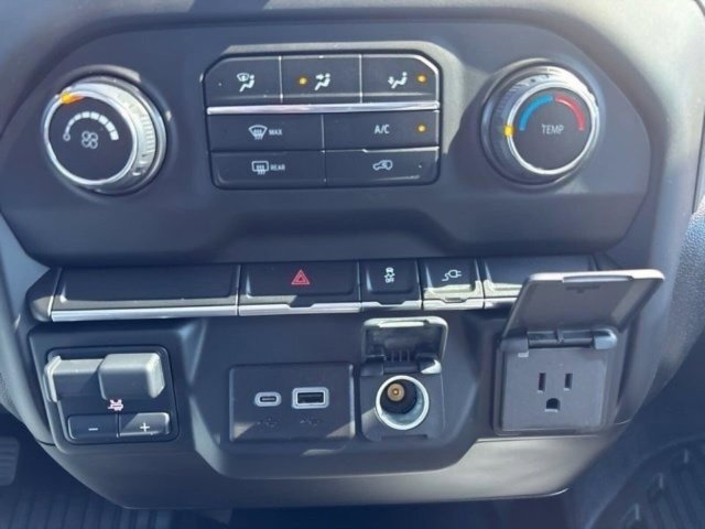Used 2022 Chevrolet Silverado 2500 W/T w/ WT Convenience Package AWD/4WD image 31
