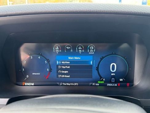 Used 2024 Ford F150 XLT w/ Mobile Office Package image 10