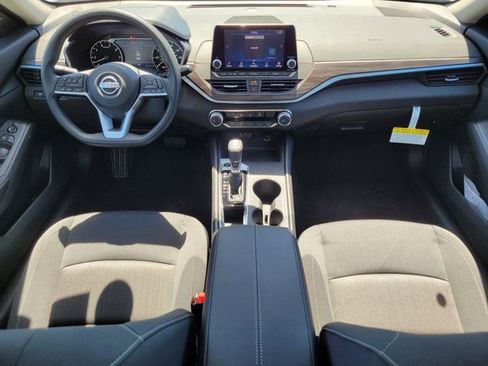 New 2026 Nissan Altima 2.5 SV FWD image 20
