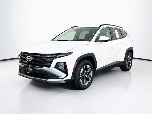 Used 2025 Hyundai Tucson SEL image 3