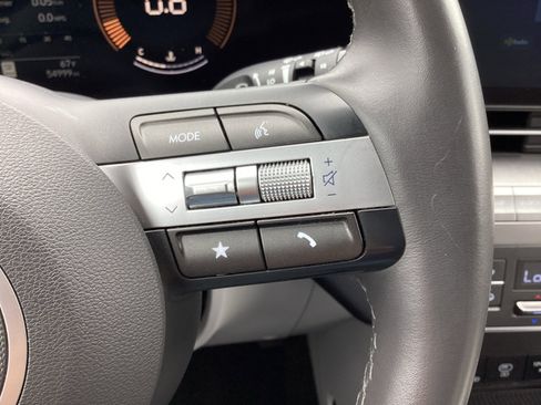 Used 2024 Hyundai Kona SEL AWD/4WD image 18