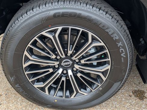 New 2026 Nissan Armada Platinum image 21