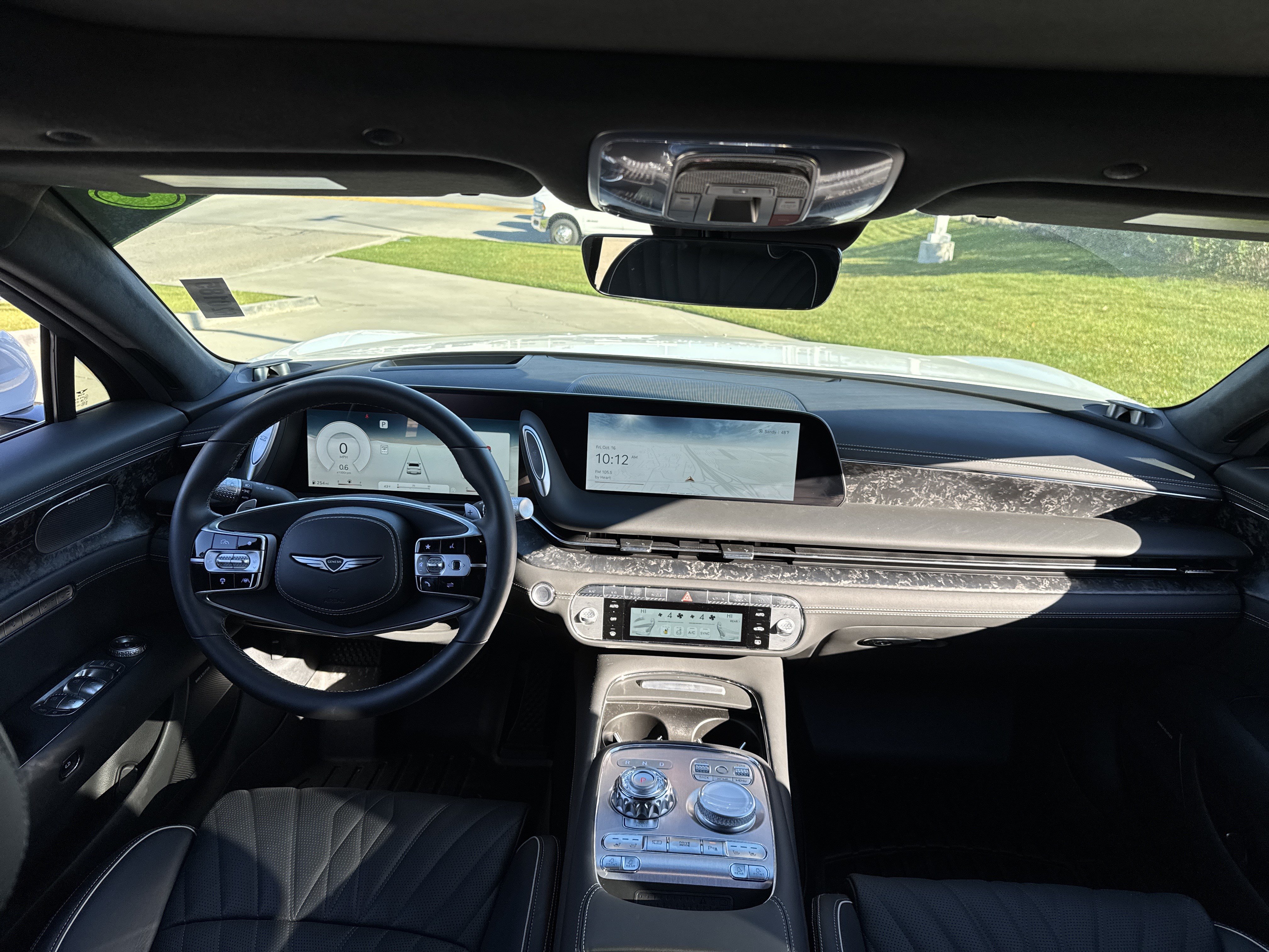 Used 2026 Genesis G90 3.5T AWD/4WD image 18