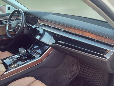 Used 2020 Audi A8 L 3.0T w/ Executive Package image 41