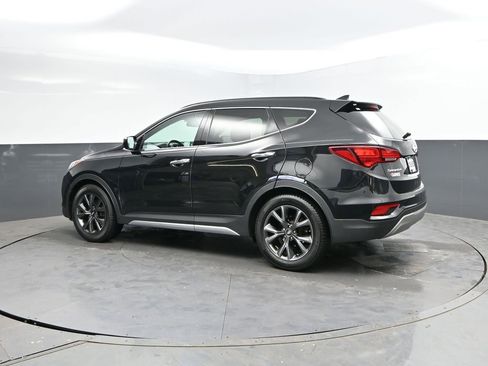 Used 2018 Hyundai Santa Fe Sport image 9