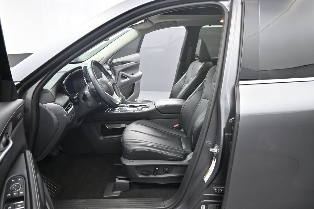 Used 2023 INFINITI QX60 Sensory w/ Vision Package AWD/4WD image 5