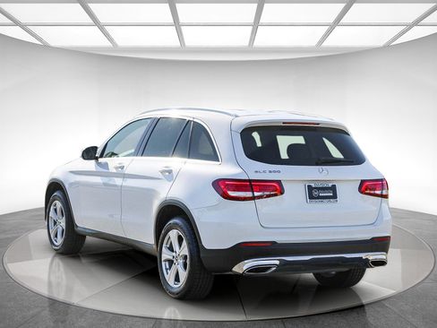 Used 2017 Mercedes-Benz GLC 300 GLC 300 image 2