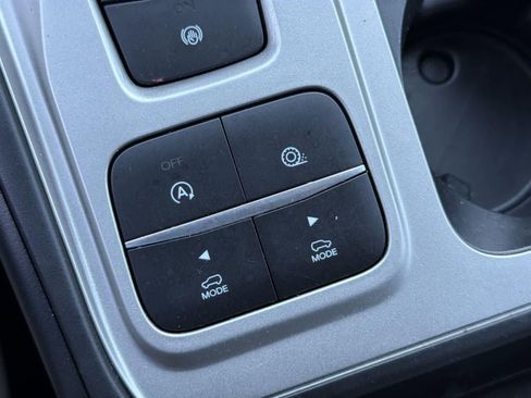 Used 2021 Ford Explorer Base image 20