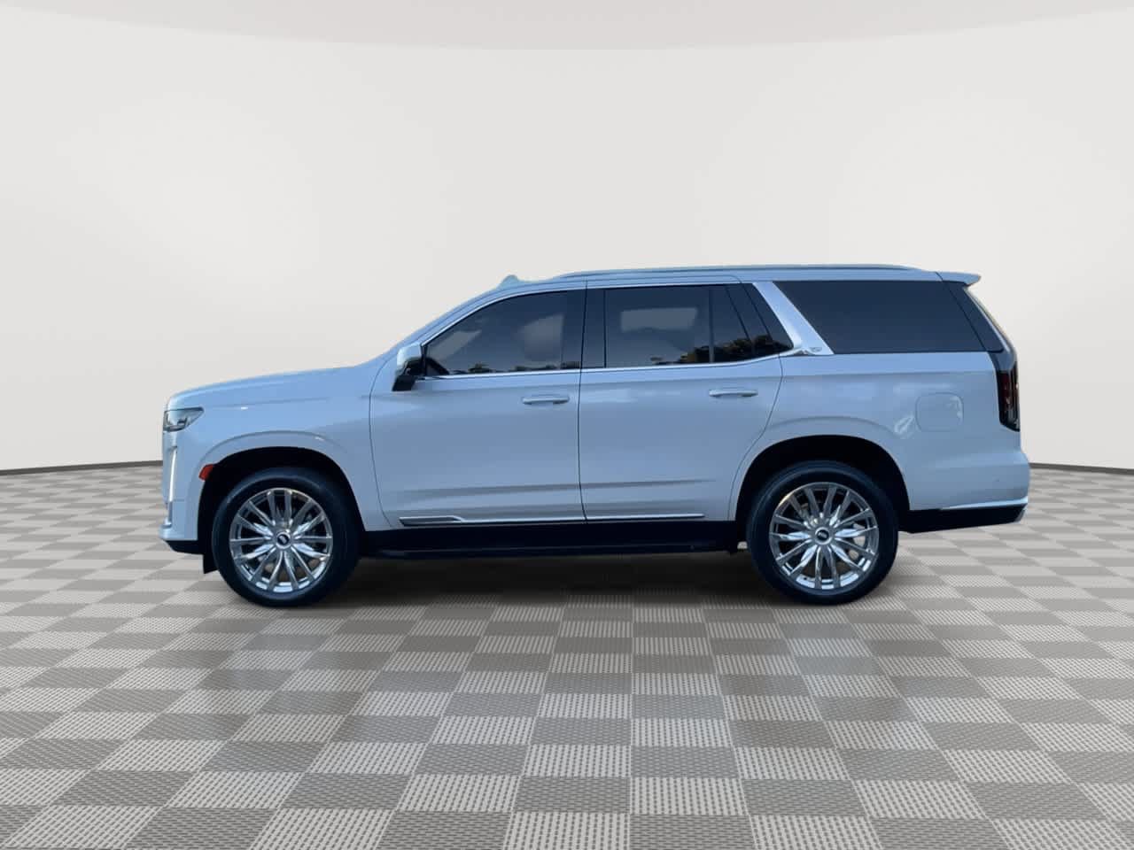 Certified 2023 Cadillac Escalade Premium Luxury w/ LPO, Floor Liner Package AWD/4WD image 5