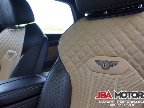 Used 2021 Bentley Bentayga image 83
