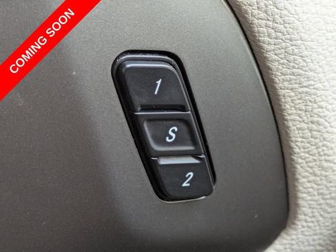Certified 2022 Chrysler Pacifica Touring-L FWD image 18