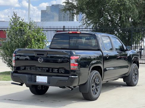 New 2026 Nissan Frontier SV w/ All-Weather Content Package RWD image 4