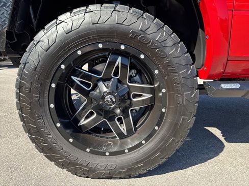 Used 2018 RAM 2500 Longhorn w/ Off Road Package image 16