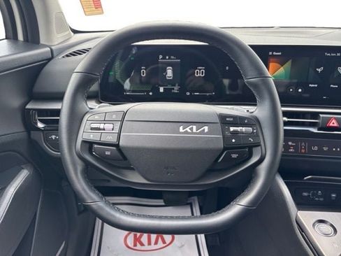 Certified 2026 Kia Sportage S AWD/4WD image 15
